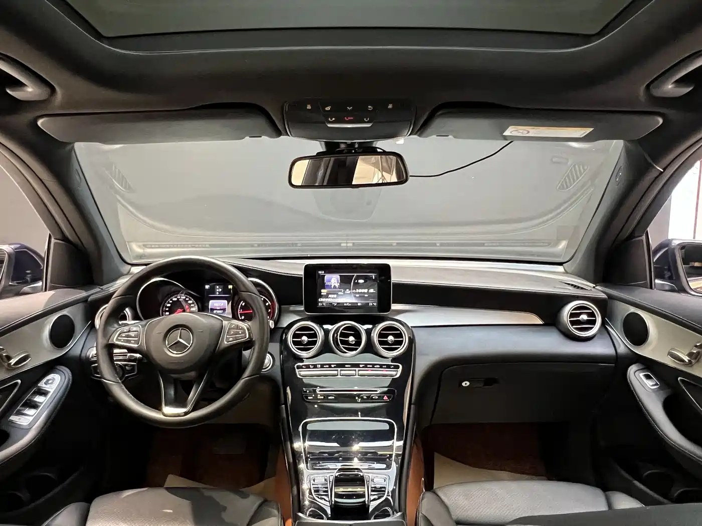 Mercedes-Benz GLC 2016 GLC 200 4MATIC фото 12