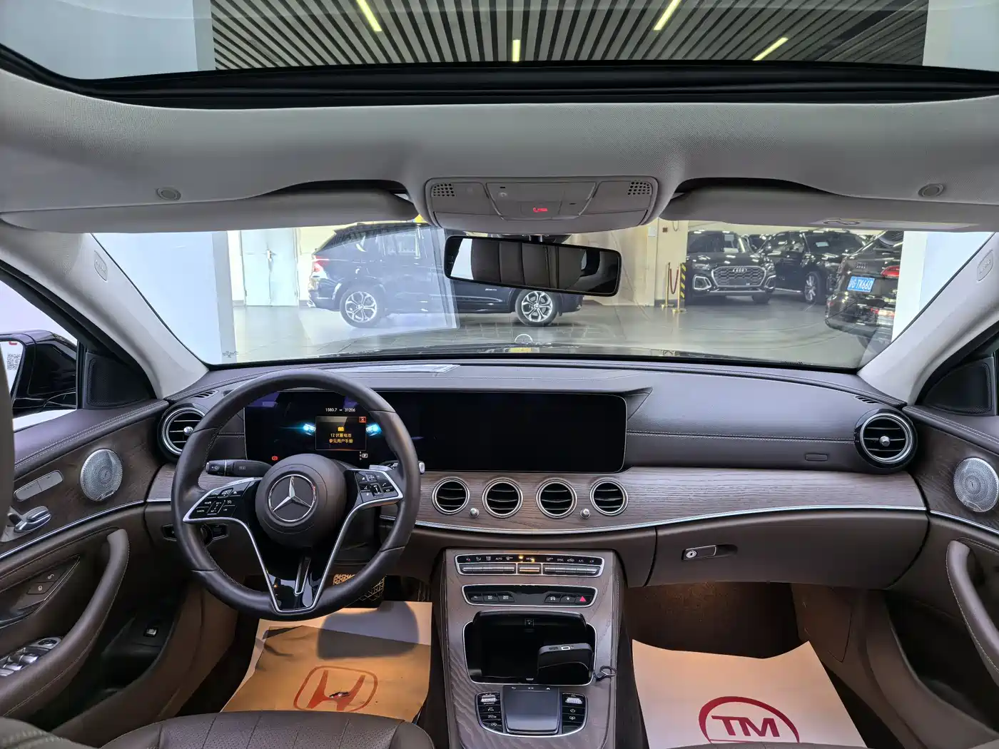 Mercedes-Benz E-Class 2023 E 300 L Luxury фото 4