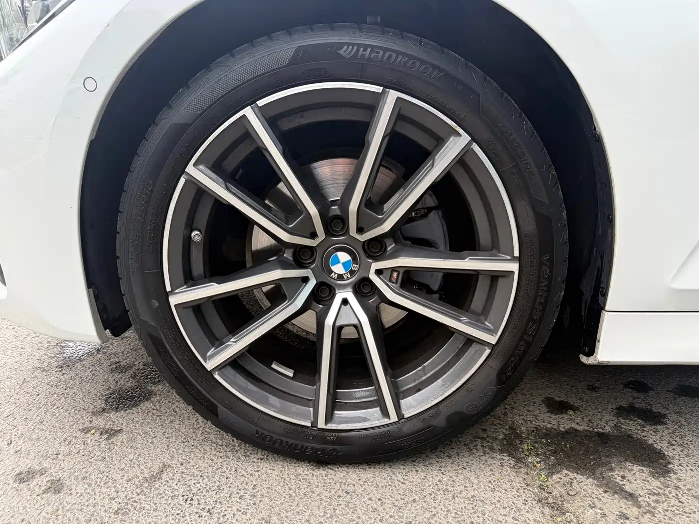 BMW 3 Series 2022 325Li M Sport Package фото 9