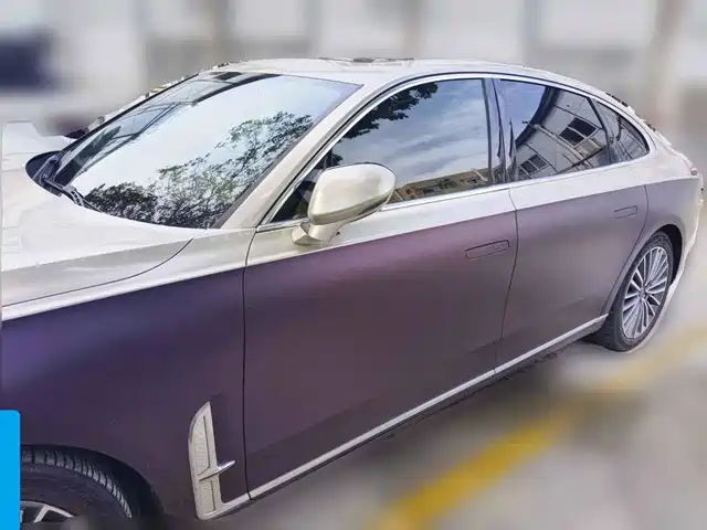 Hongqi H9 2022 2.0T Smart Connect Flag Enjoy Edition — фото 1