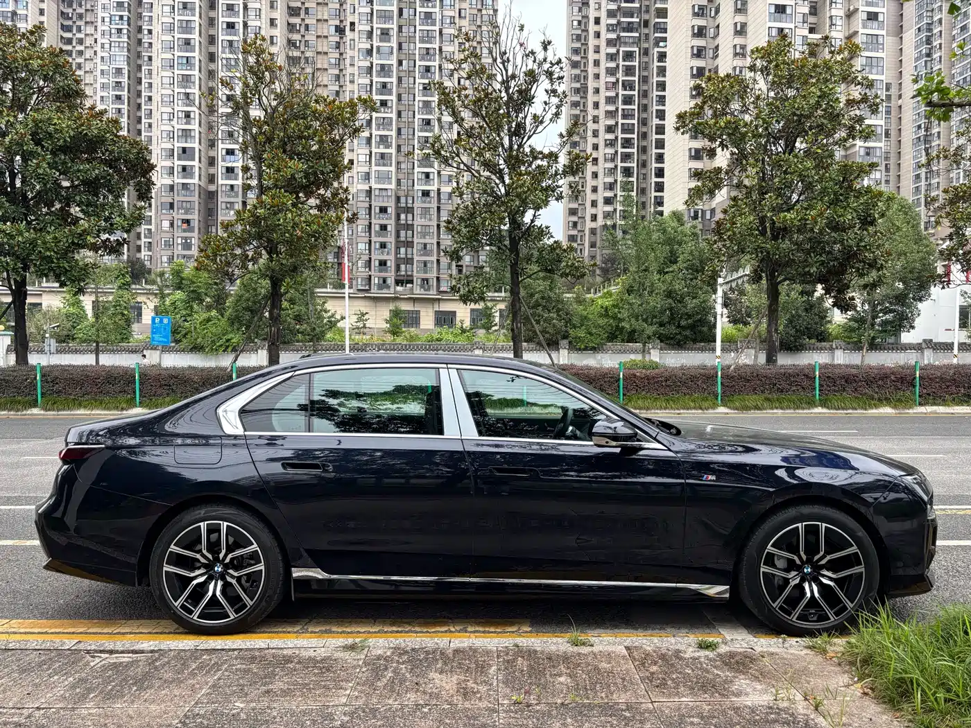 BMW i7 2023 2023 eDrive50L Leading M Sport Package