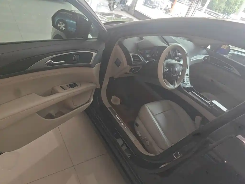 Lincoln MKZ 2021 2020 2.0T Premium Edition