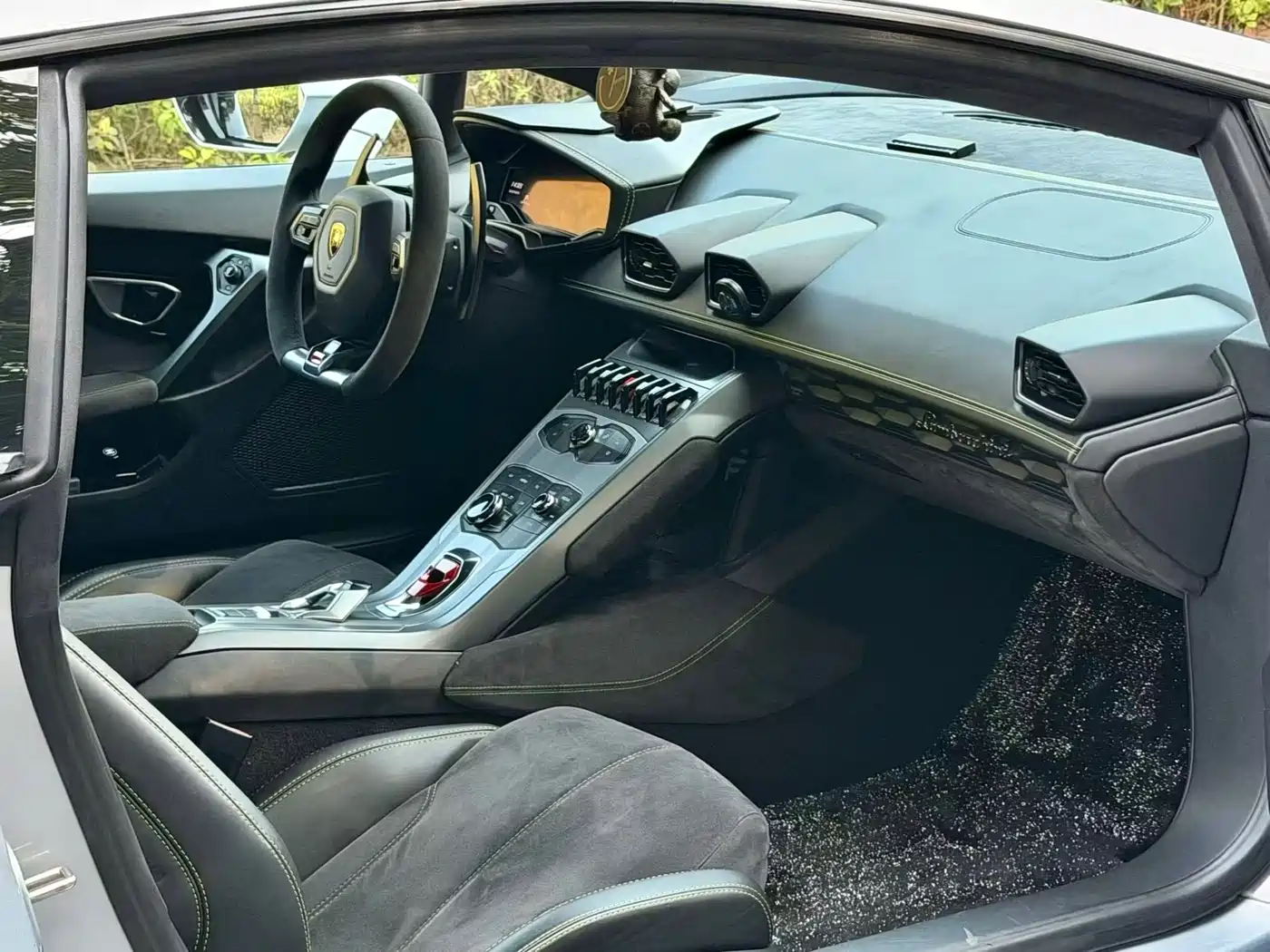 Lamborghini Huracán 2016 LP 600-4 Limited Edition фото 6