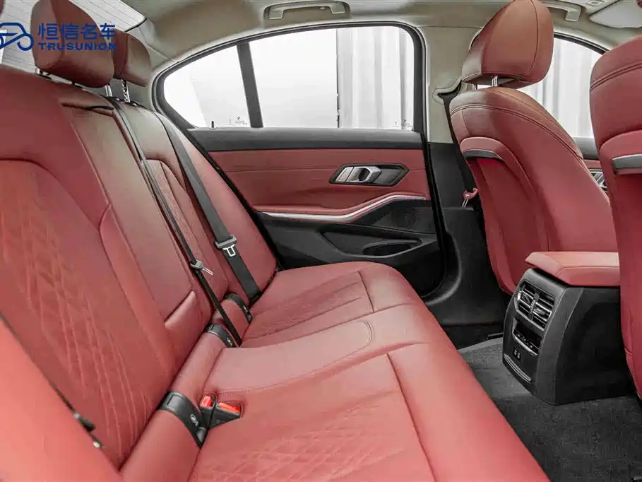 BMW 3 Series 2024 325i M Sport Package фото 16