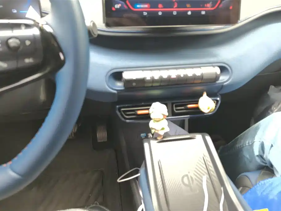 BYD Seagull 2025 405km Soaring фото 16