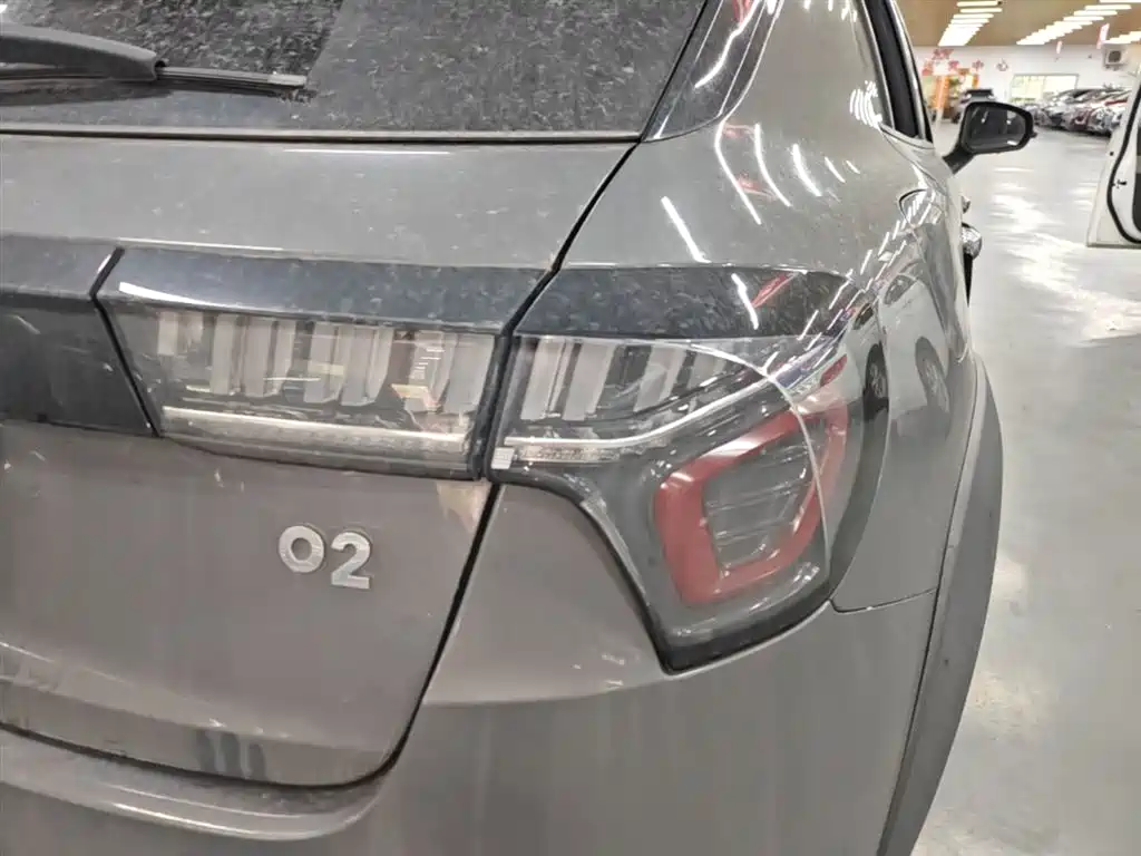 Lynk & Co 02 2018 Model 1.5T DCT 2WD Yao Pro Edition China V фото 8