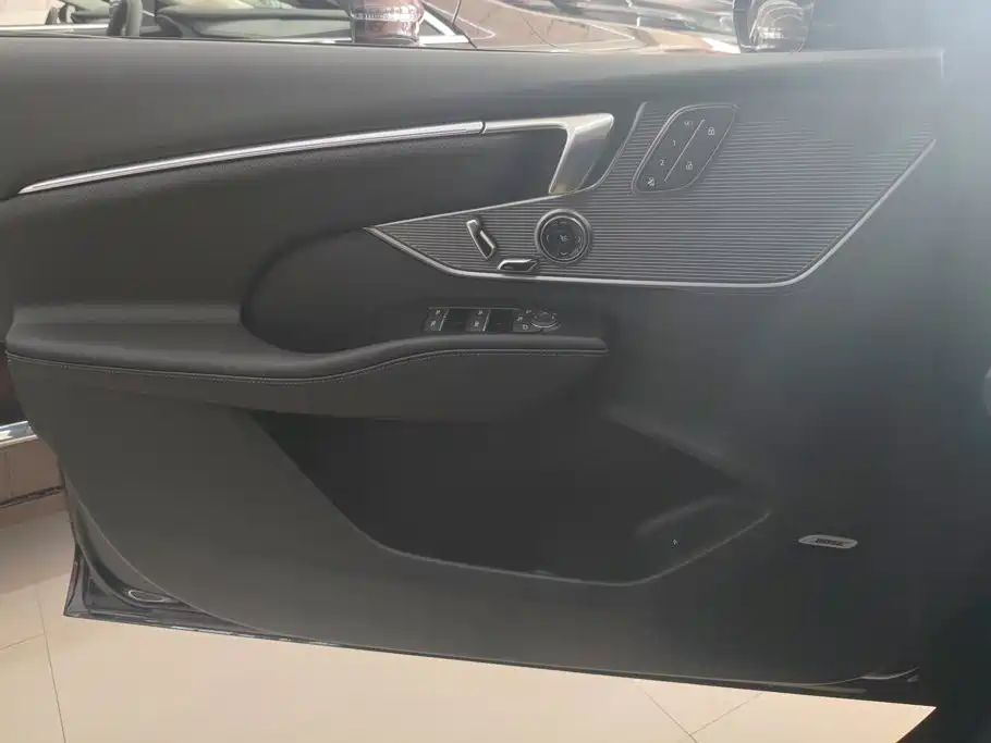 Buick LaCrosse 2025 2025 Platinum Avenir Edition