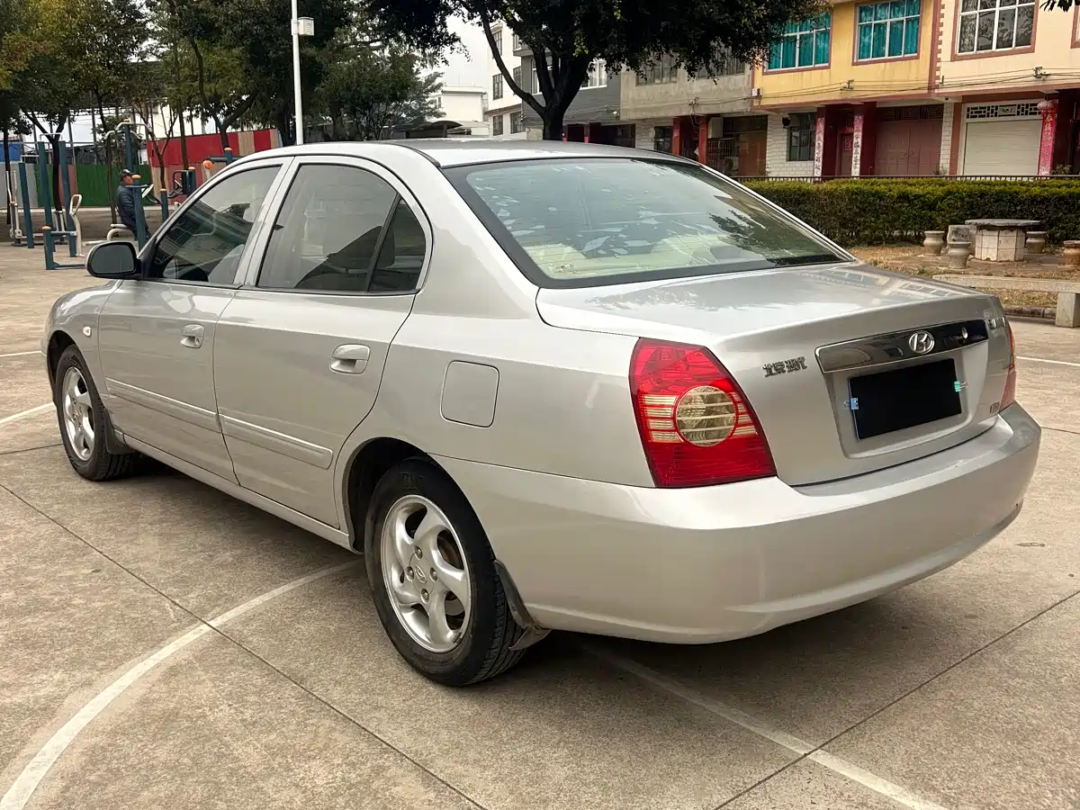 Hyundai Elantra 2007 1.6L Manual Comfort фото 5