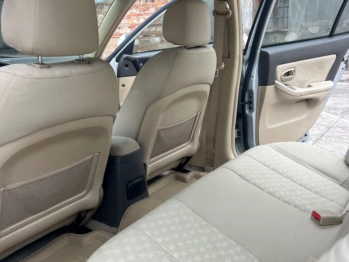 Hyundai Elantra 2007 1.6L Manual Comfort фото 10
