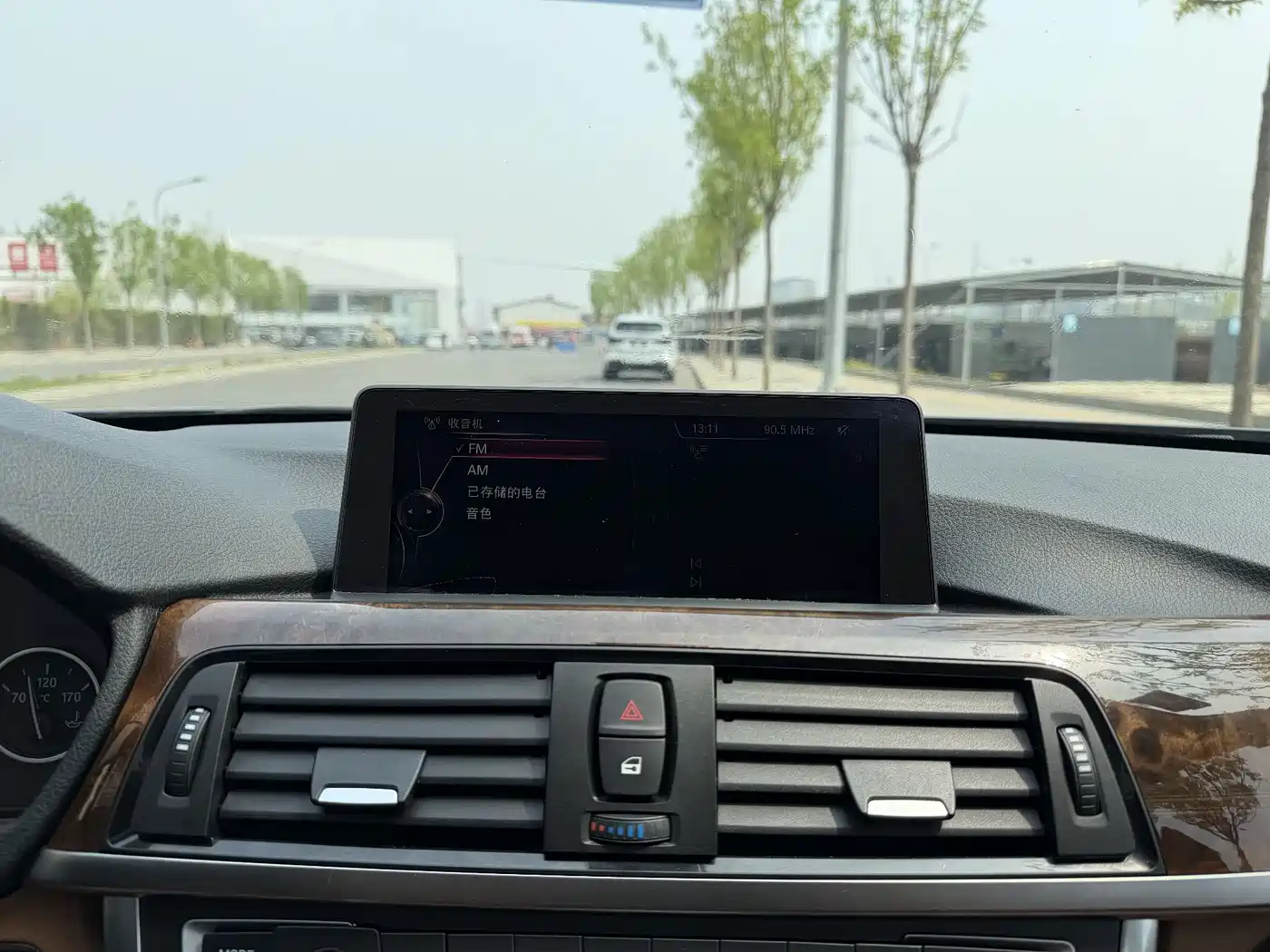 BMW 3 Series 2013 320Li Luxury Design Package фото 20