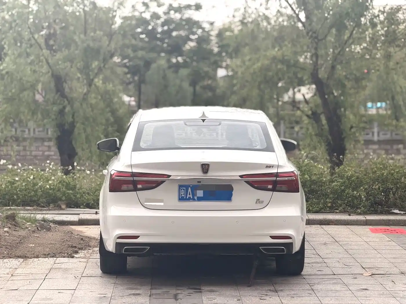 Roewe i6 2018 2018 20T Automatic Internet ZhiXiang Edition