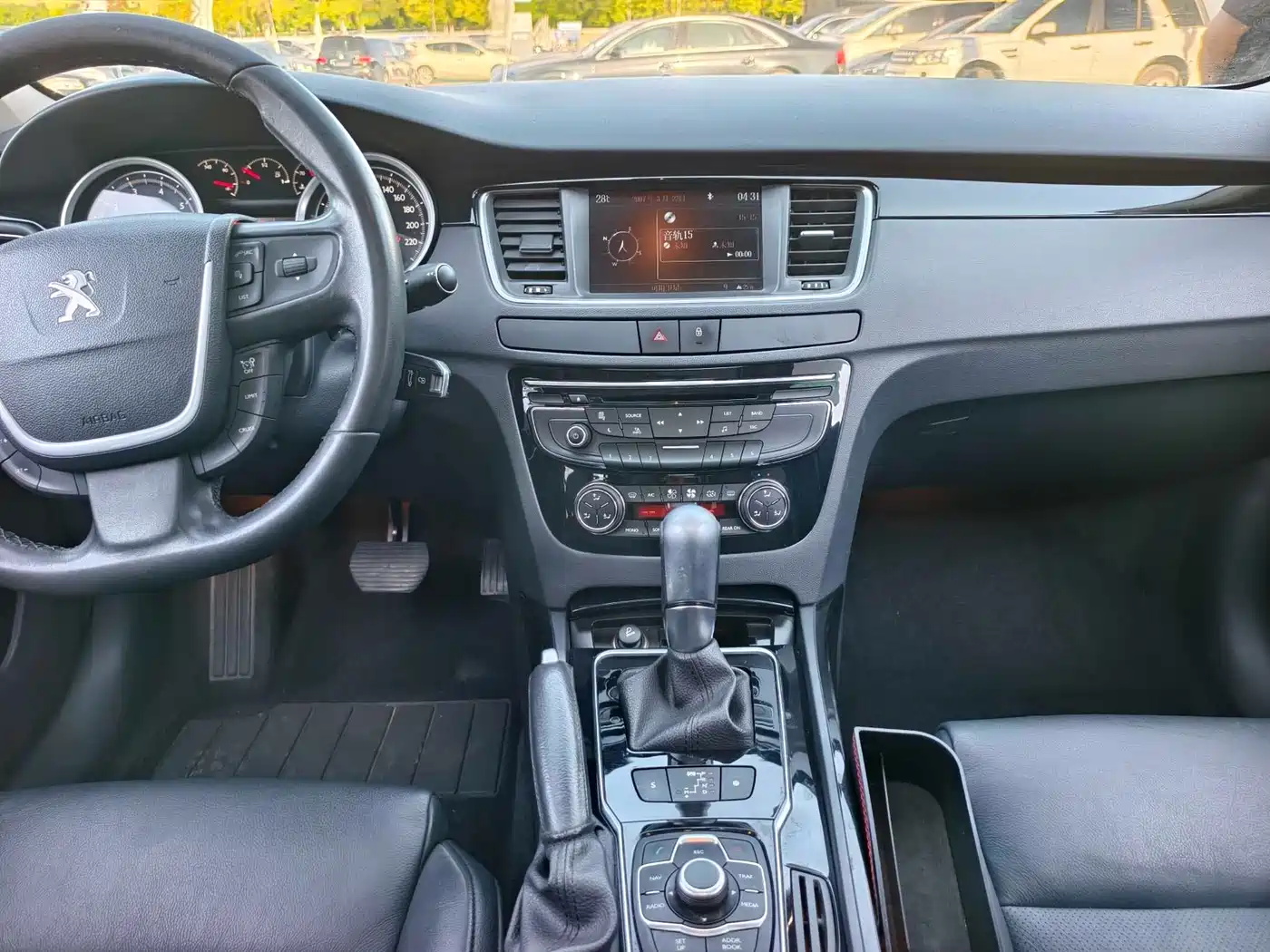 Peugeot 508 2012 2.0L Automatic Luxury Edition фото 13