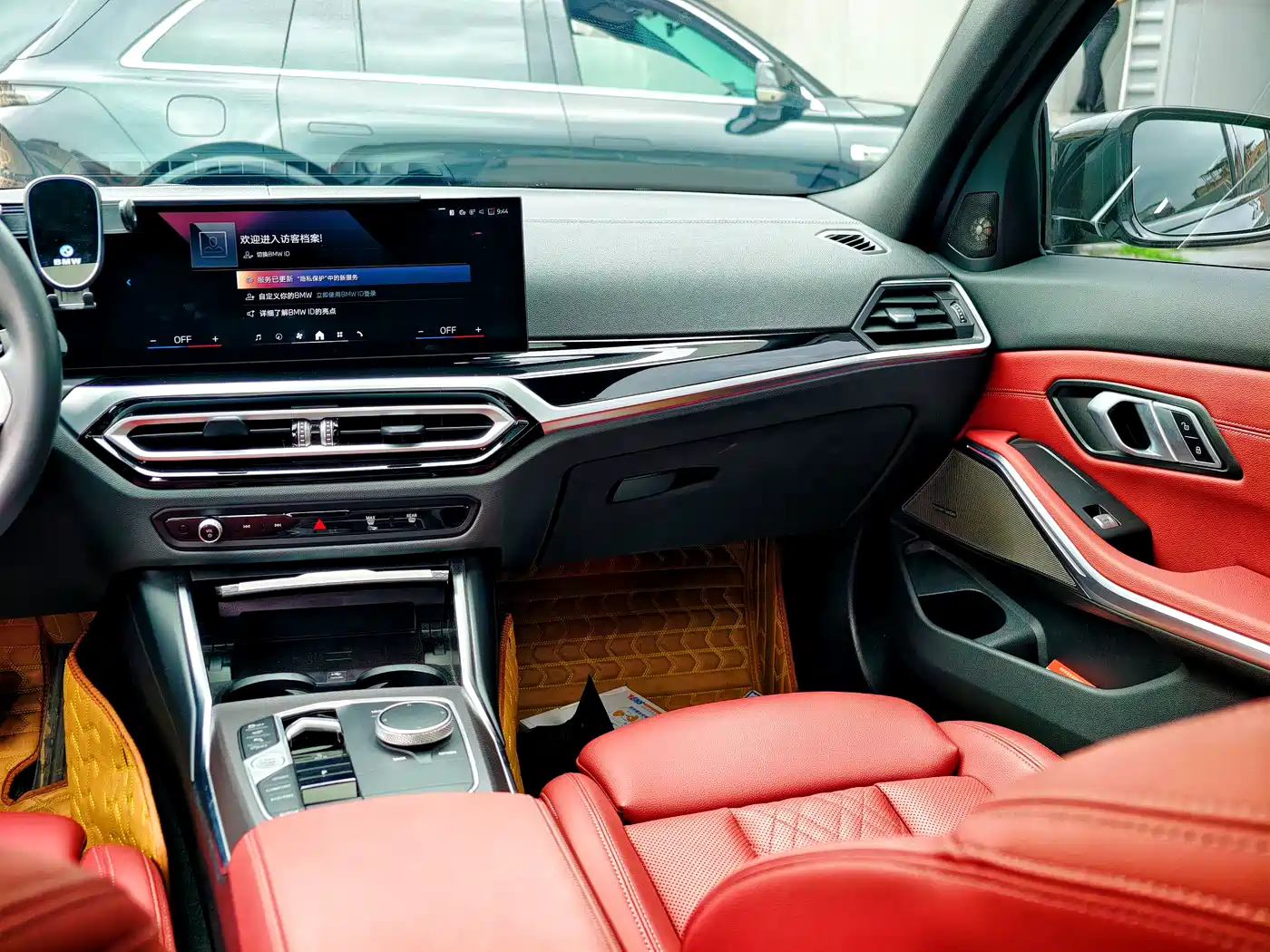 BMW 3 Series 2024 325i M Sport Shadowline Package фото 17