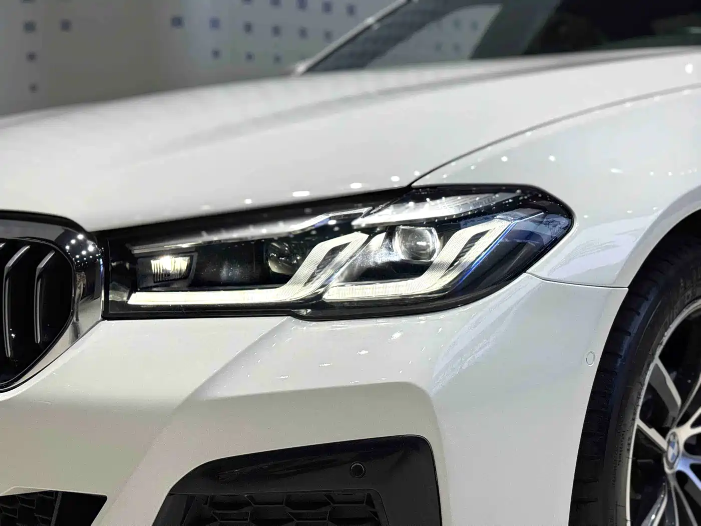 BMW 5 Series (Import) 2022 Model Second Facelift 525i M Sport Package фото 18