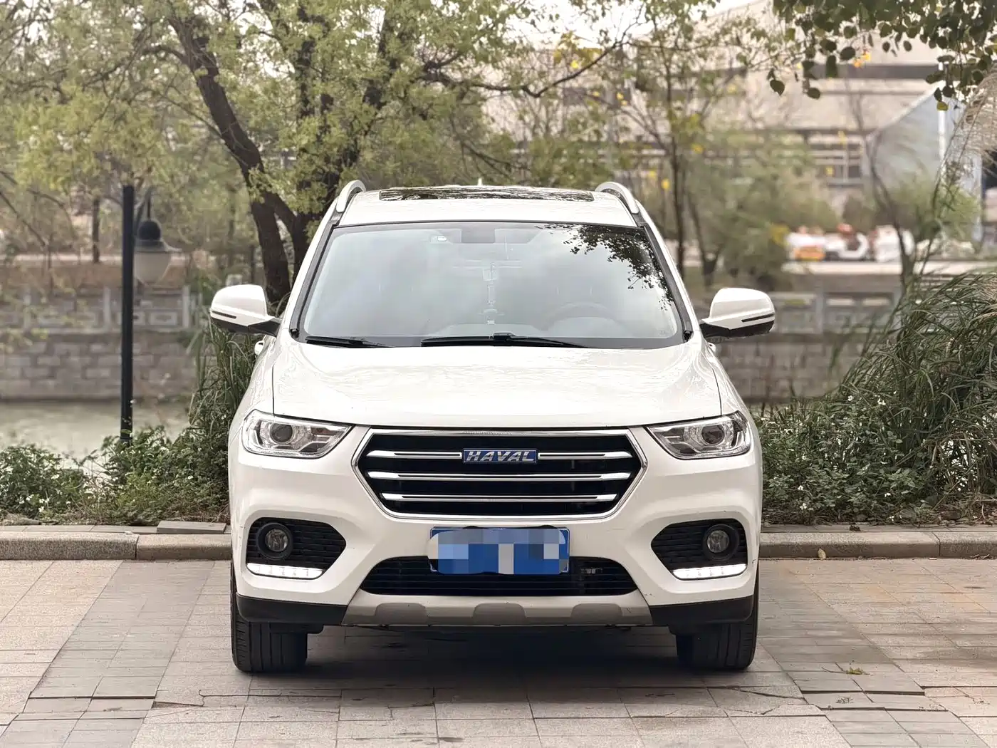 Фото 4 - Haval H2