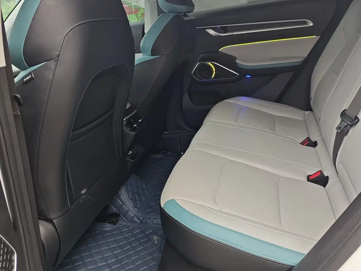 GEELY AUTOMOBILE EMGRAND