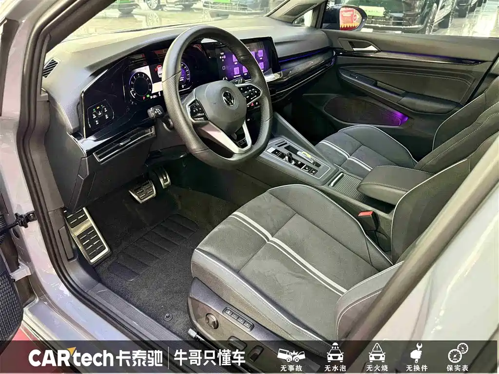 Volkswagen Golf 2023 Model 280TSI DSG R-Line фото 18