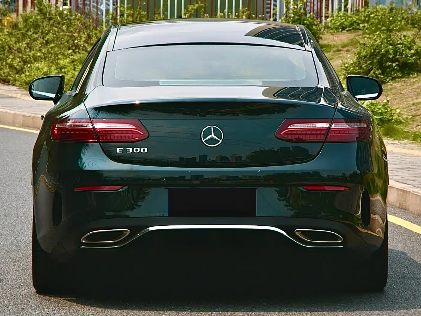  E CLASS