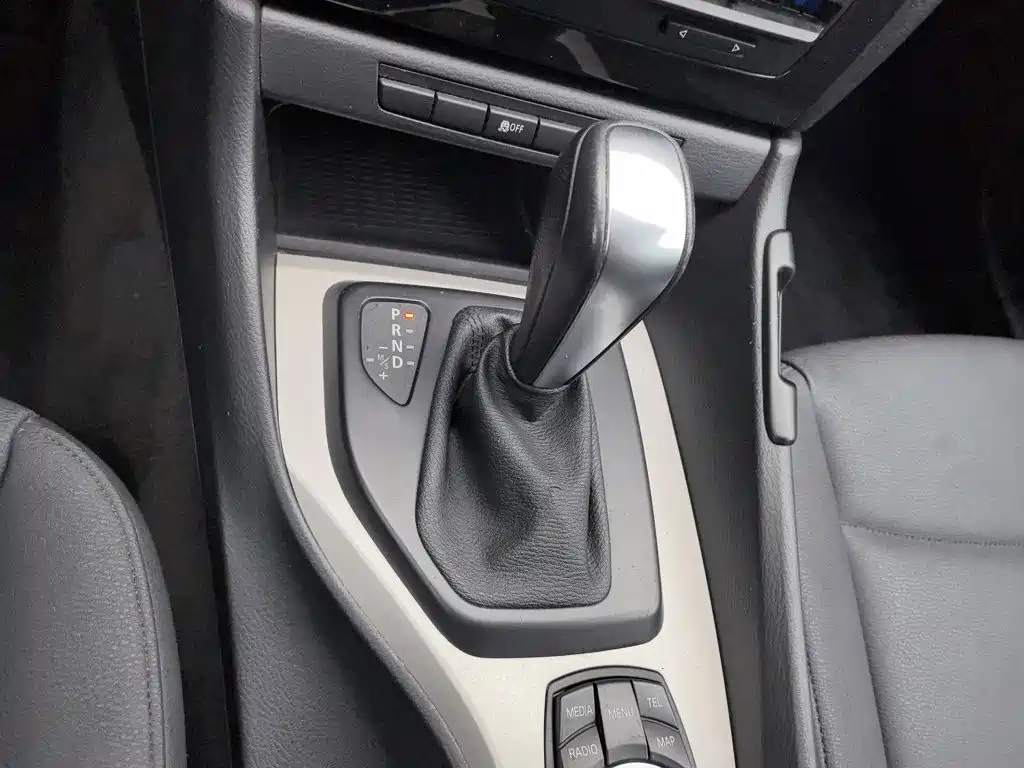 BMW X1 (Import) 2014 2012 sDrive18i Luxury