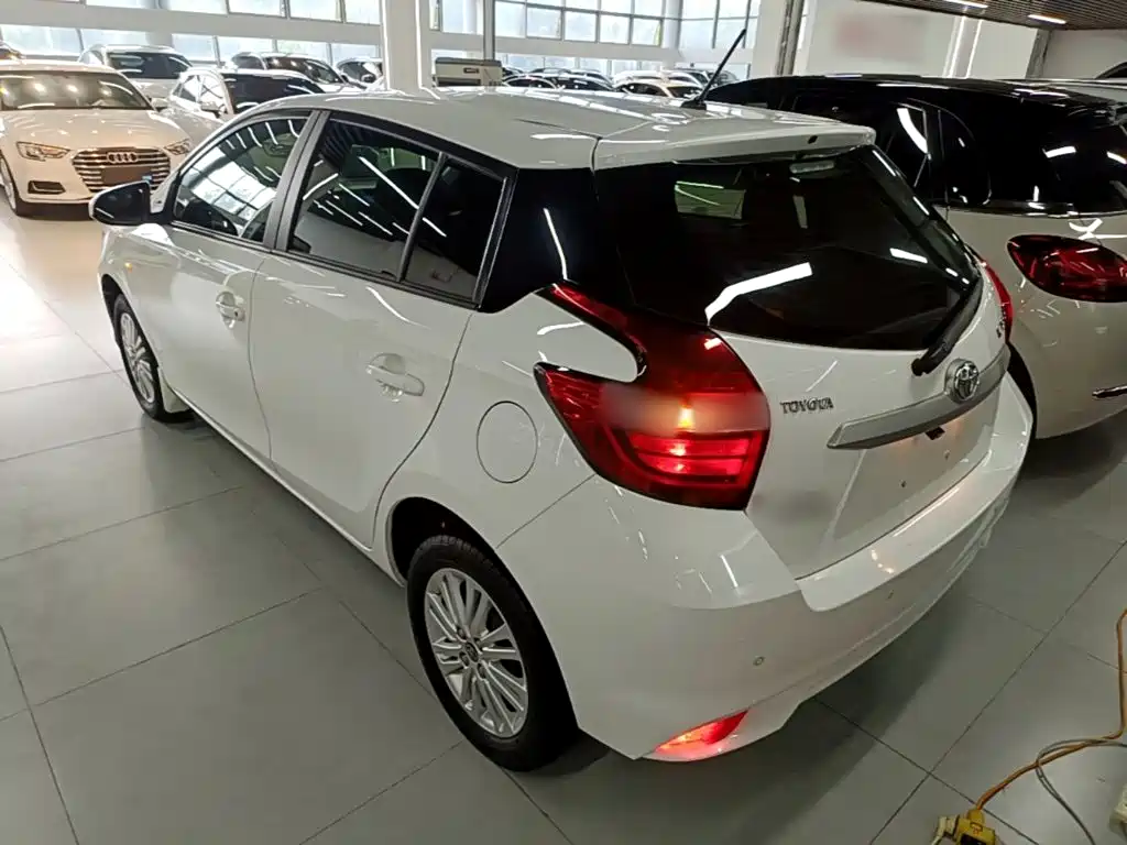 Toyota Vios FS 2017 2017 1.5L CVT Trend Edition