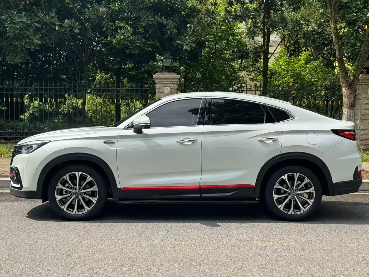 CHANGAN CS85 COUPE