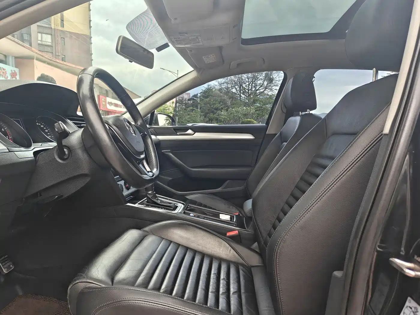 Volkswagen Magotan 2017 280TSI DSG Comfort фото 6