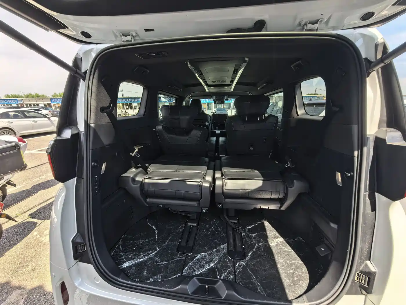 Toyota Alphard 2024 Hybrid 2.5L Prestige Edition фото 12