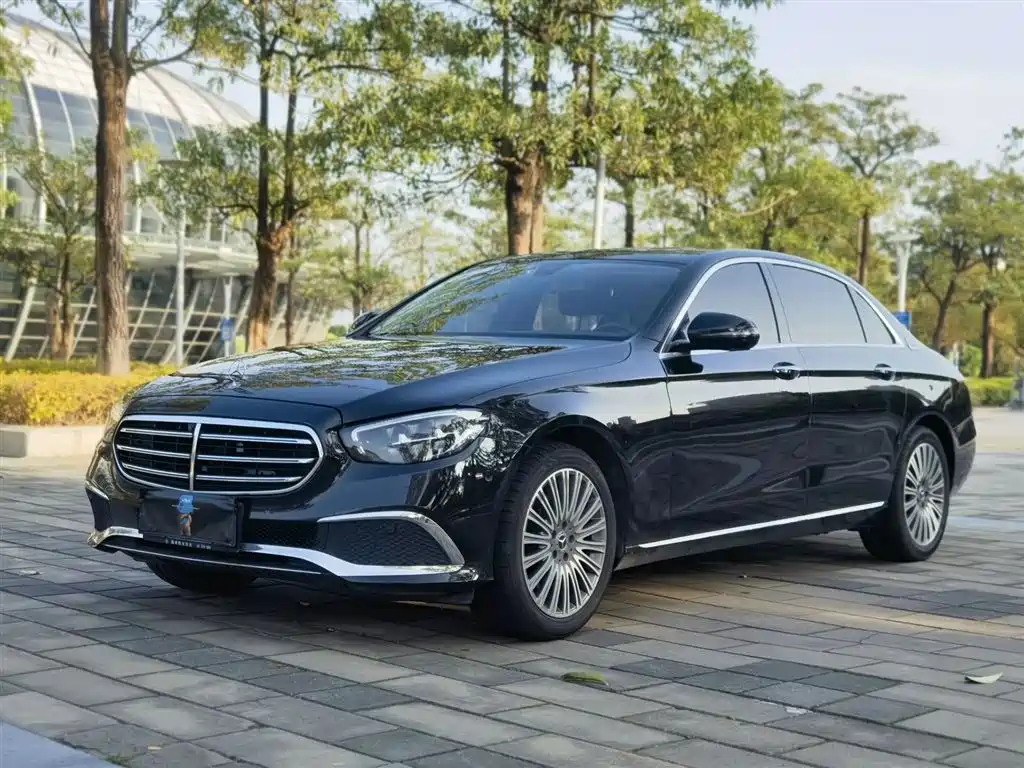  E CLASS