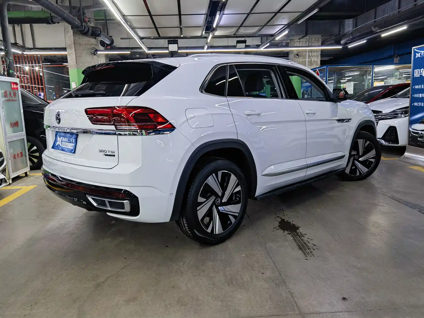 Volkswagen Teramont 2021 Teramont X 380TSI 4WD Luxury Edition фото 6