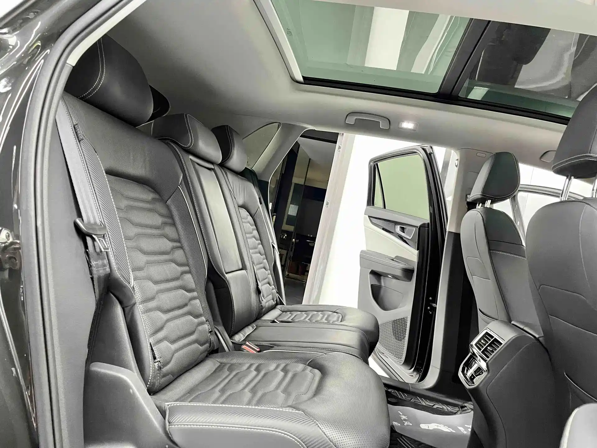 Фото 7 - Volkswagen Teramont