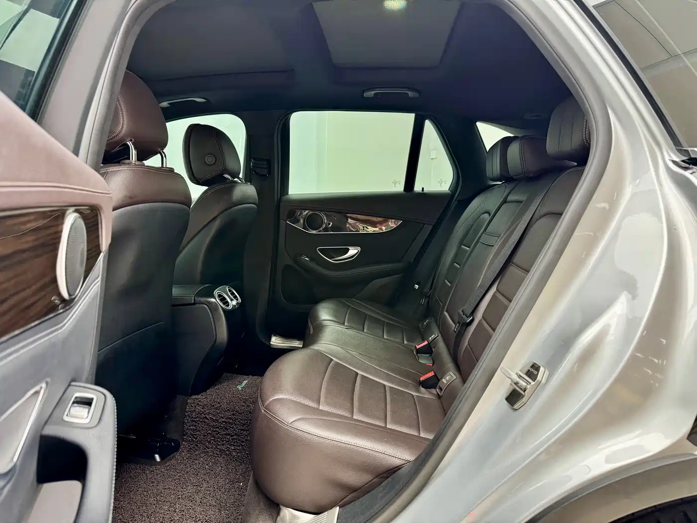 Mercedes-Benz GLC 2016 GLC 260 4MATIC Luxury фото 9