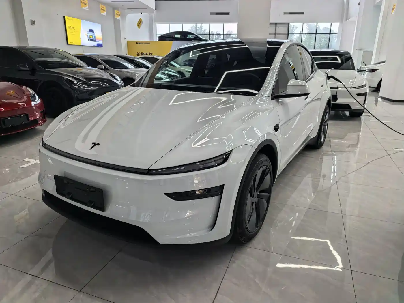 Tesla Model Y 2026 2026 Rear-Wheel Drive