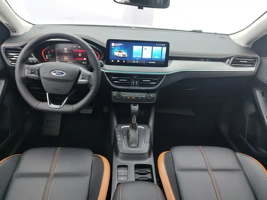 Ford Focus 2023 2022 Hatchback EcoBoost 180 Auto Speed Edition
