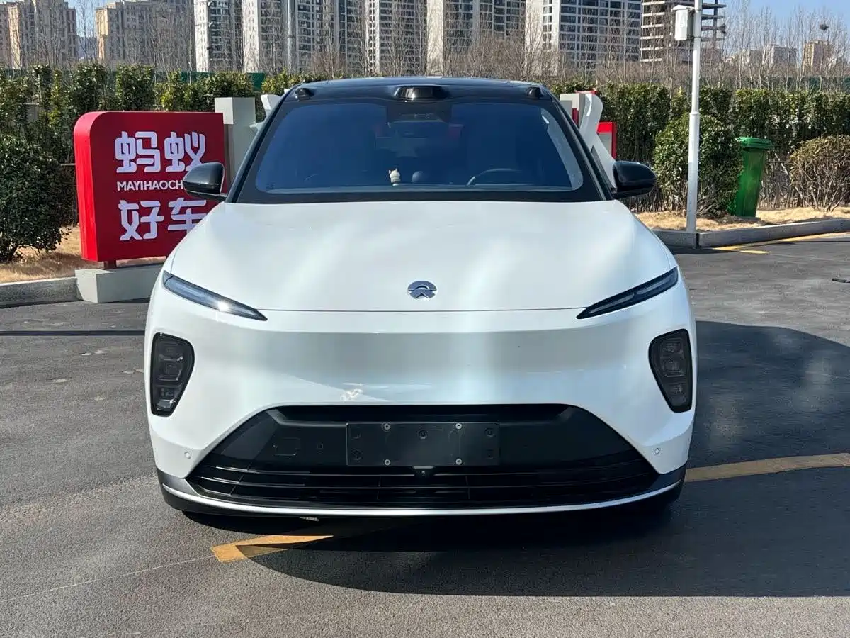NIO NIO ES8