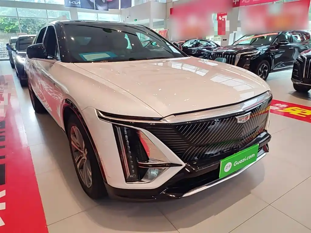 Cadillac IQ Rui Ge 2022 Rear-Wheel Drive Long Range Premium Edition фото 4