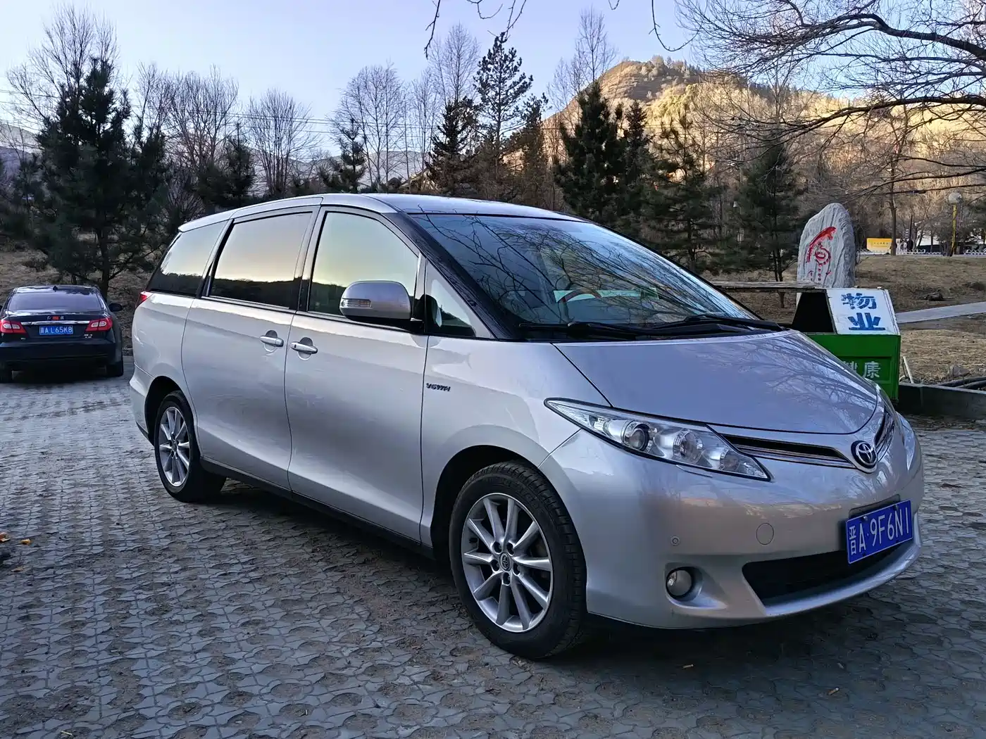 Toyota Previa 2007 3.5L 7-Seater Luxury фото 4