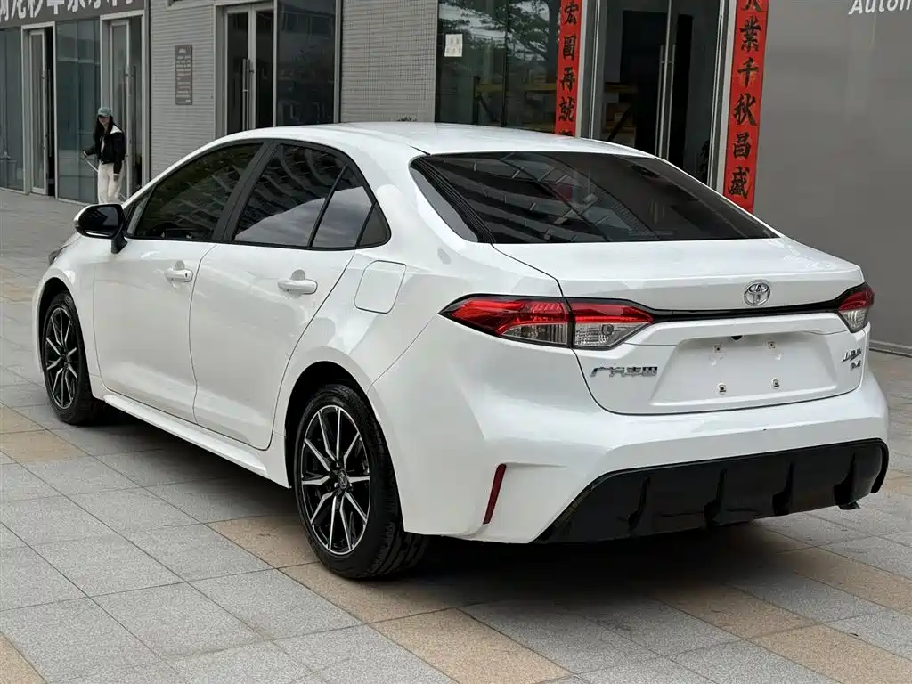 Toyota Levin 2024 185T CVT Sport Edition фото 8
