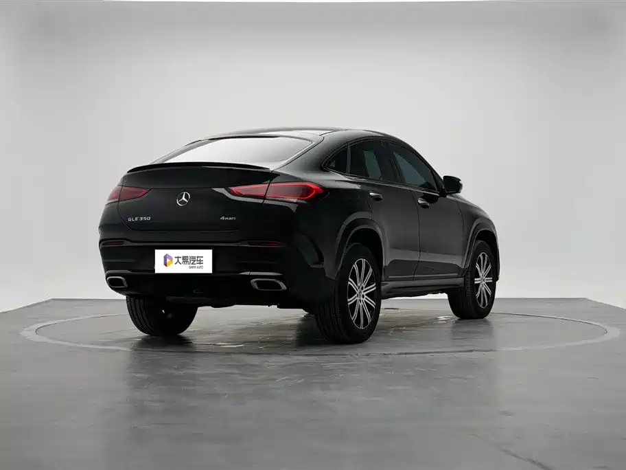 Mercedes-Benz GLE Coupe 2020 GLE 350 4MATIC Coupe SUV Luxury фото 3