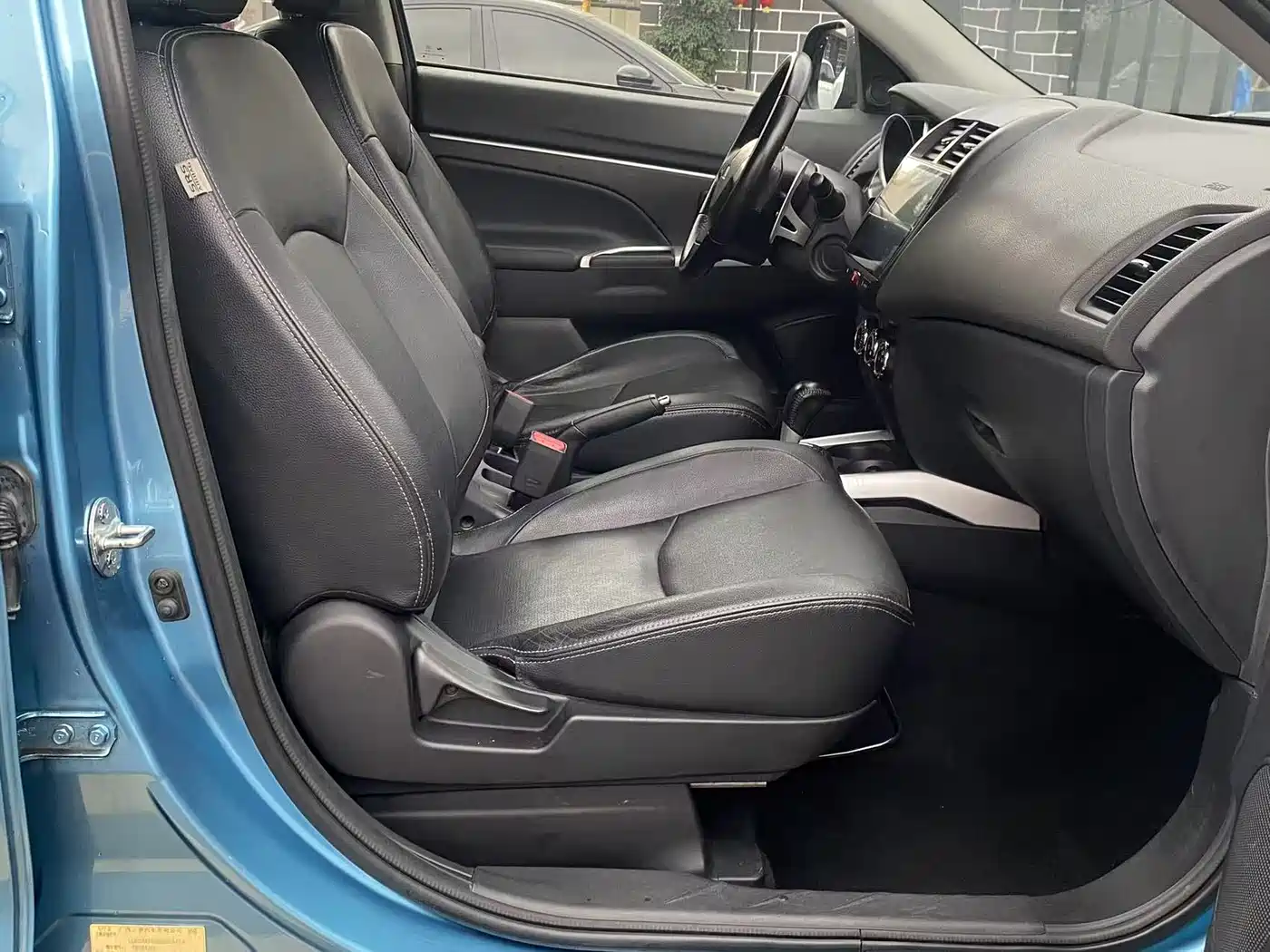 Mitsubishi ASX 2013 2.0L CVT 2WD Luxury фото 15