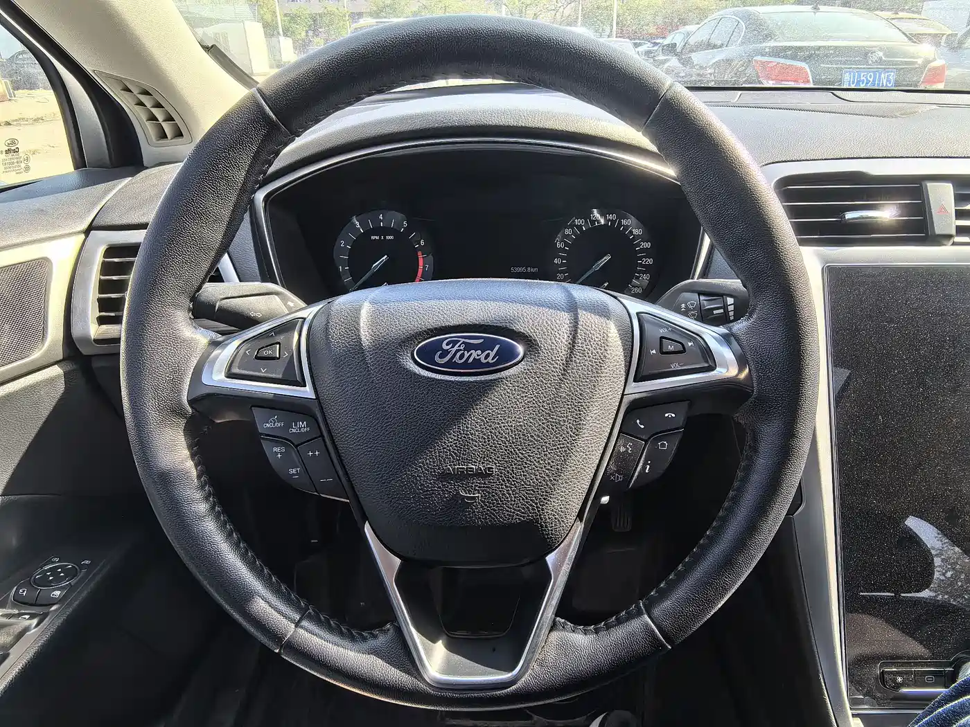 FORD MONDEO