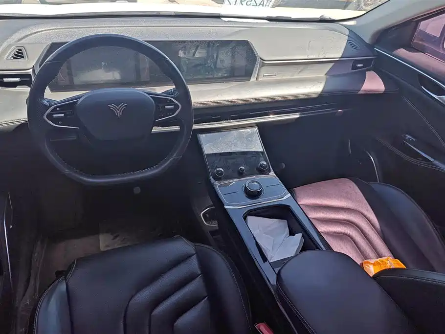 NEZHA AUTOMOBILE NEZHA U