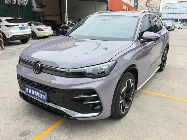 Volkswagen Tiguan L PRO 330TSI, моноприводный, R-Line, Смарт Лидер