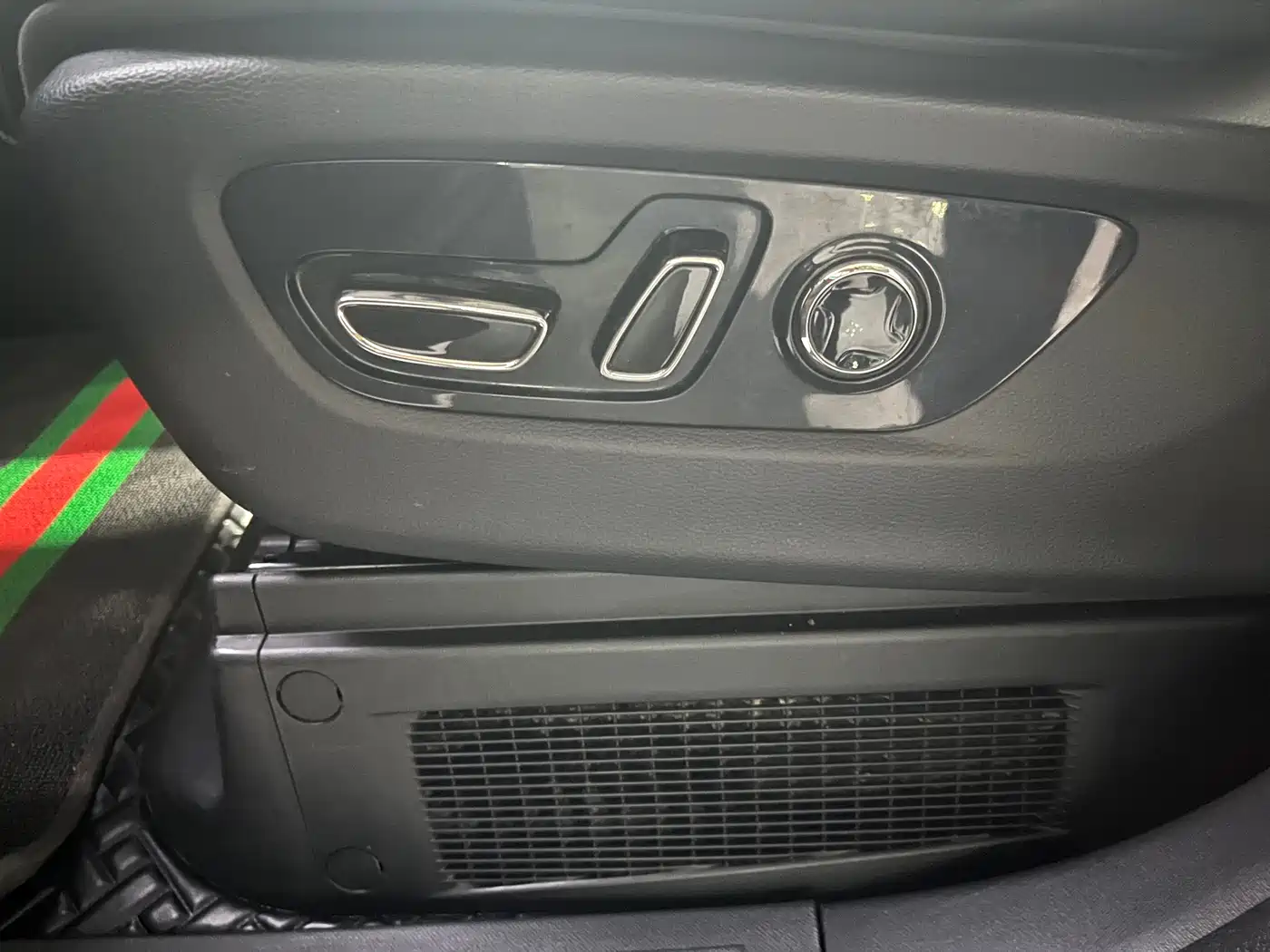 GAC Trumpchi Trumpchi M8 2024 Model Grandmaster Series 400T Pioneer Edition фото 31