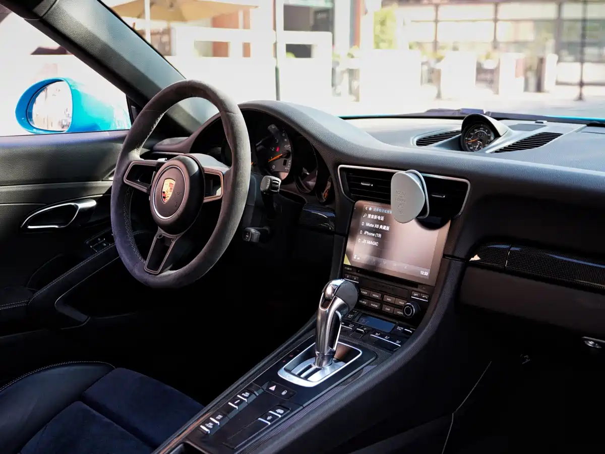 Porsche 911 2018 GT3 4.0L фото 15