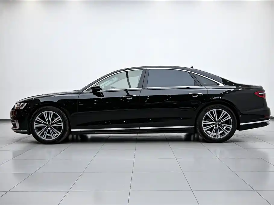 Audi A8 2019 Plus A8L 55 TFSI quattro Prestige фото 5