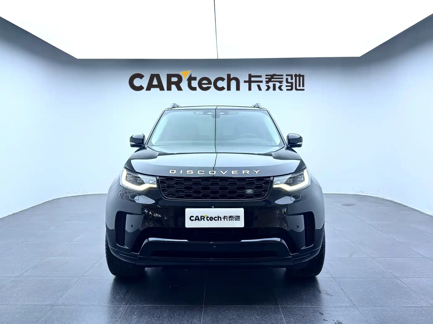 Land Rover Discovery 2024 Model 360PS S фото 2