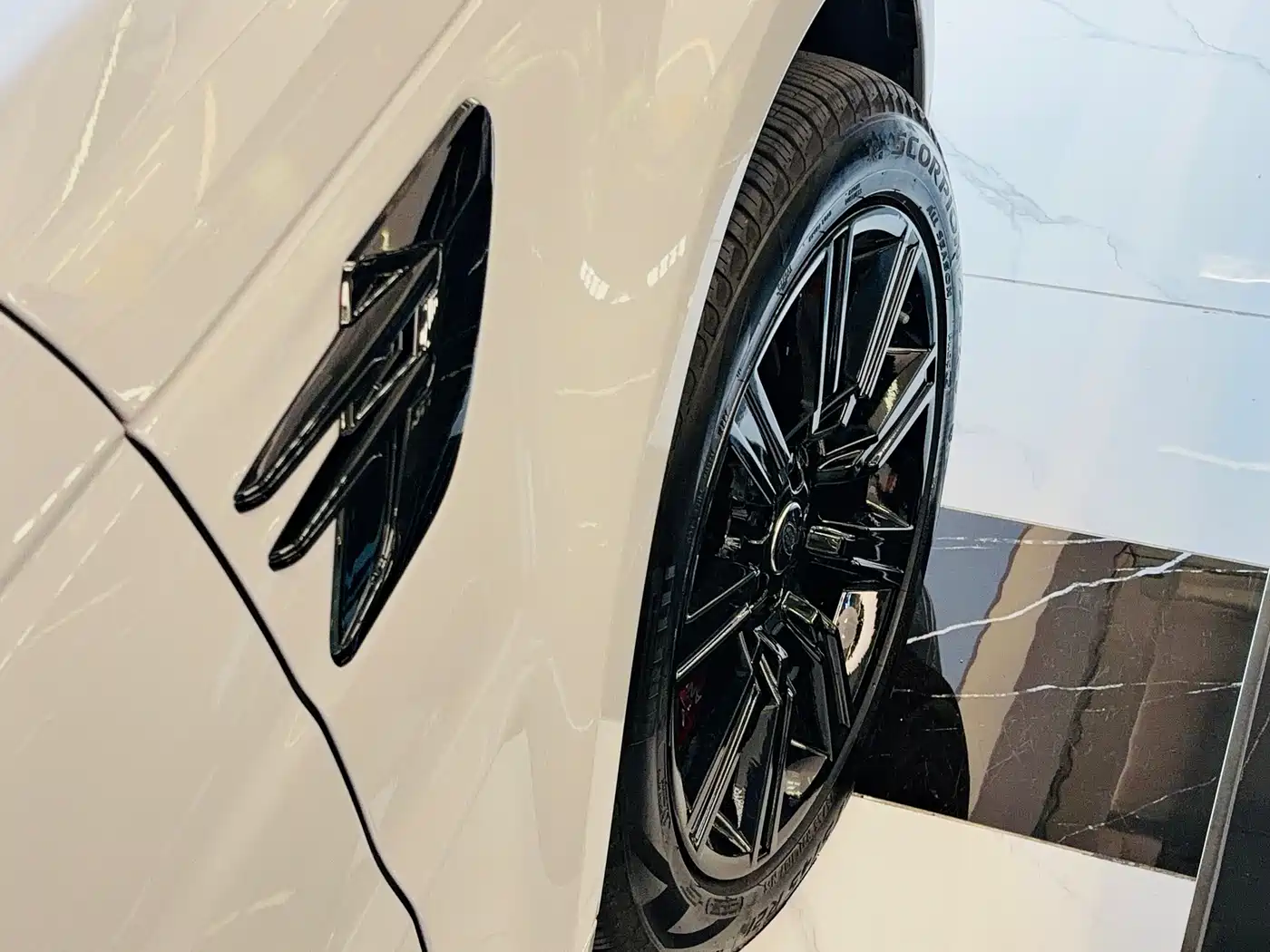 Land Rover Range Rover Sport 2021 3.0 L6 HST фото 22