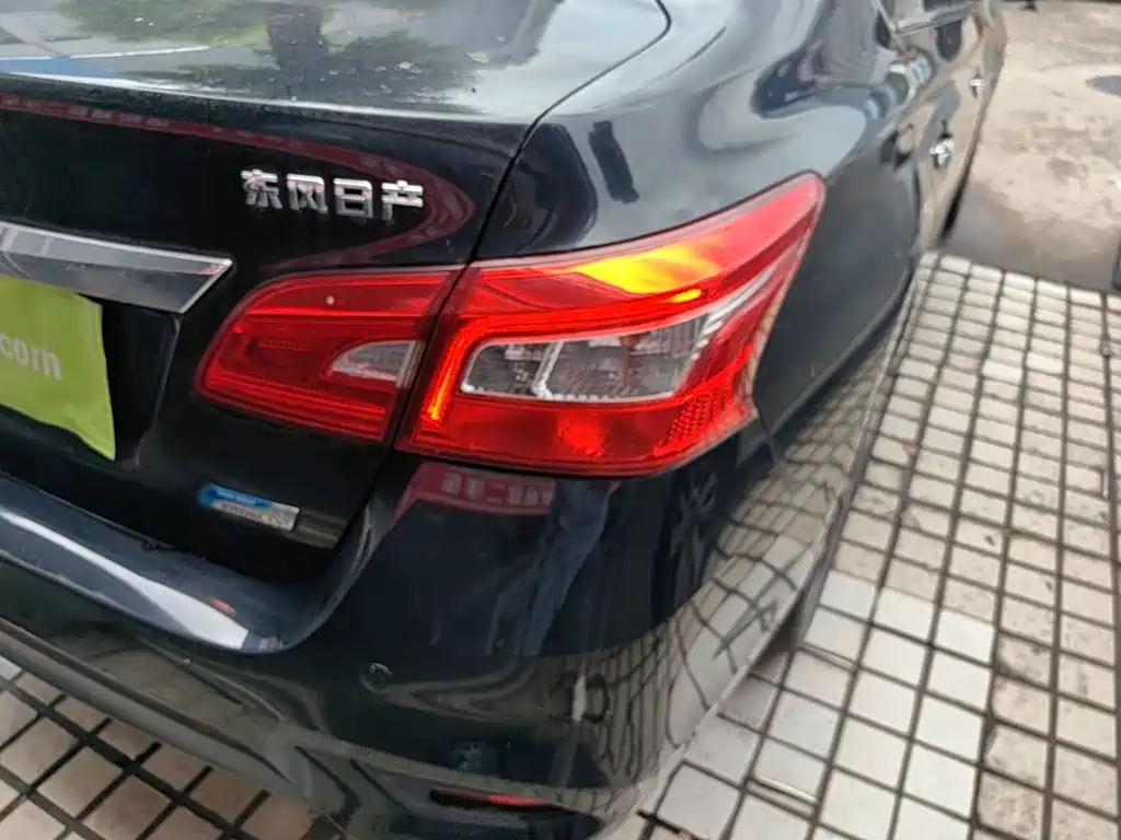 Фото 8 - Nissan Sylphy
