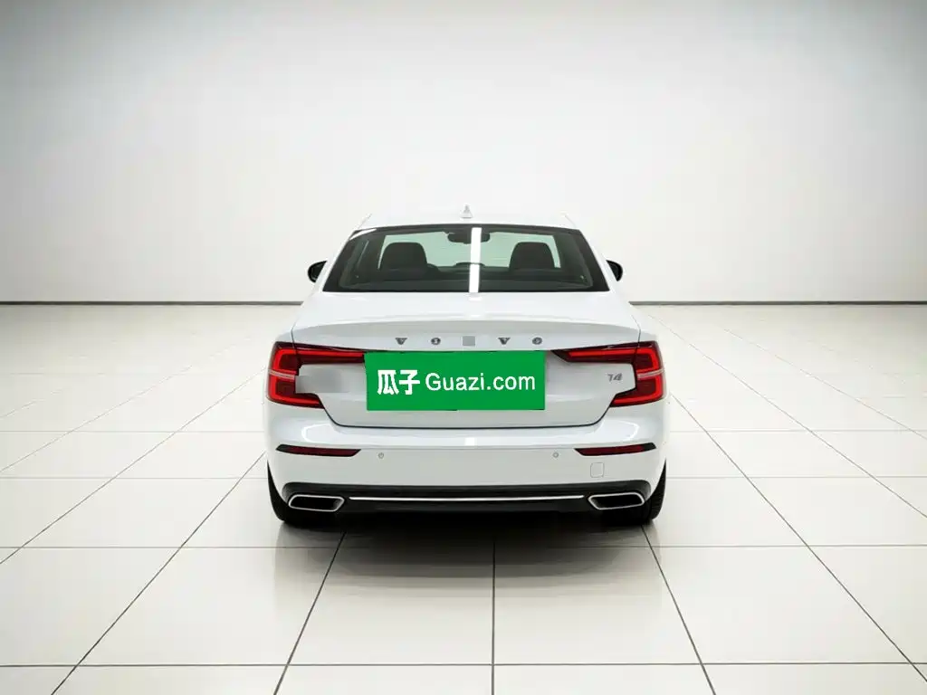 Фото 3 - Volvo S60
