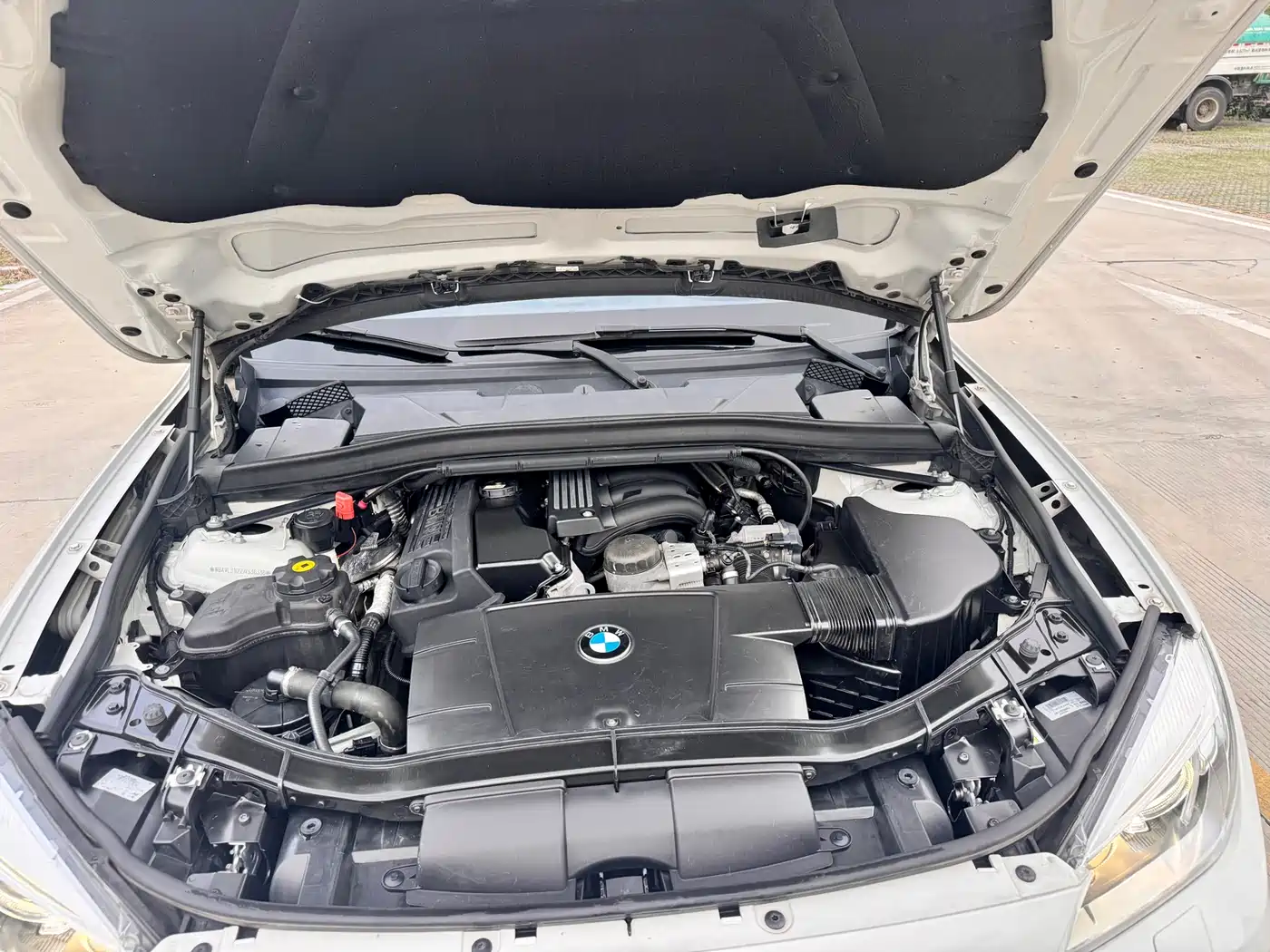 BMW X1 (Import) 2012 sDrive18i Luxury фото 31